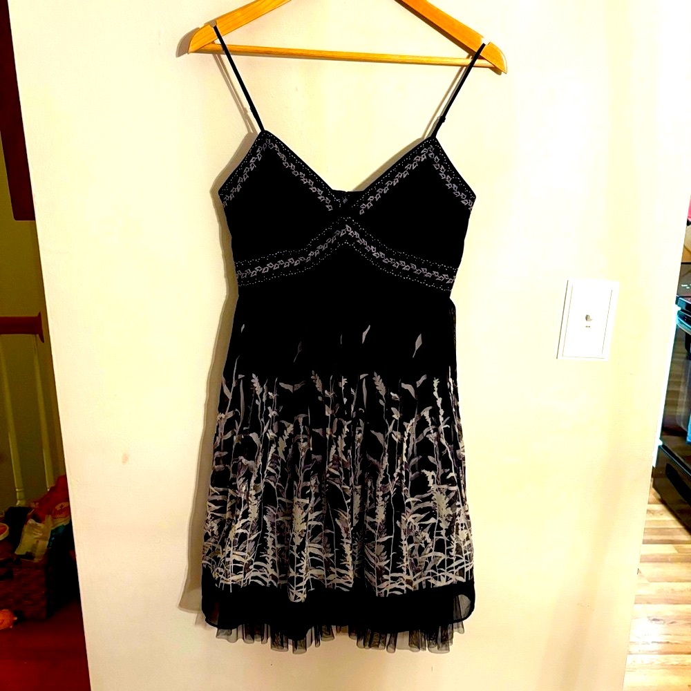 BCBG Max Azria Spaghetti Strap Silk Black and White Dress, Sz 6